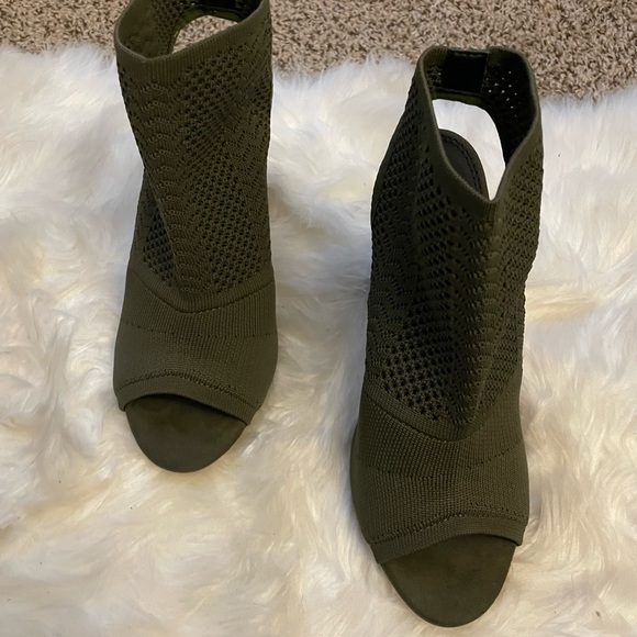 ASOS Wide Fit Hissy Knitted Heel - Picture 5 of 9